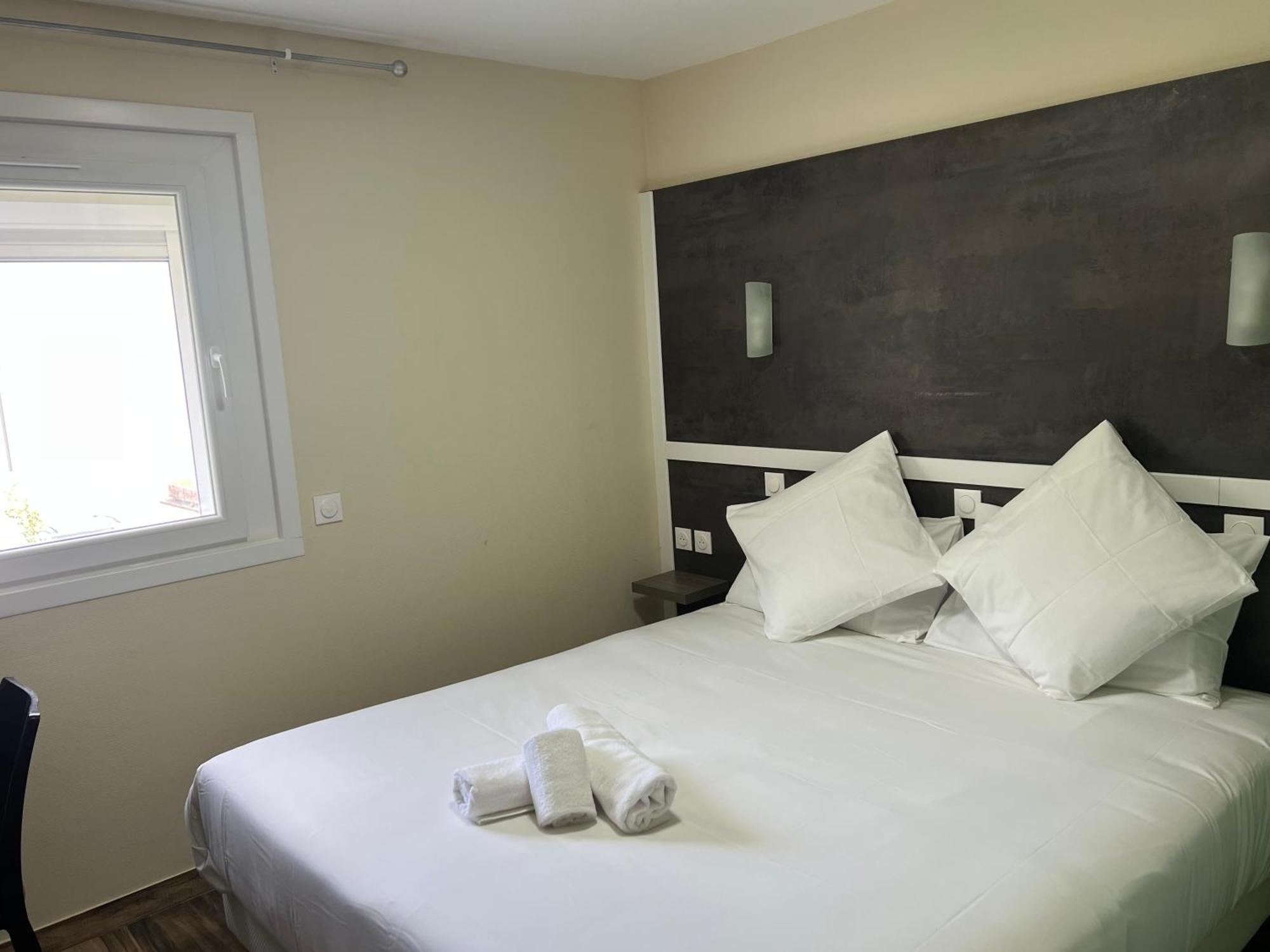 Contact Hotel Arc-En-Ciel - Reouverture - Entierement Renove Mulhouse Exterior foto